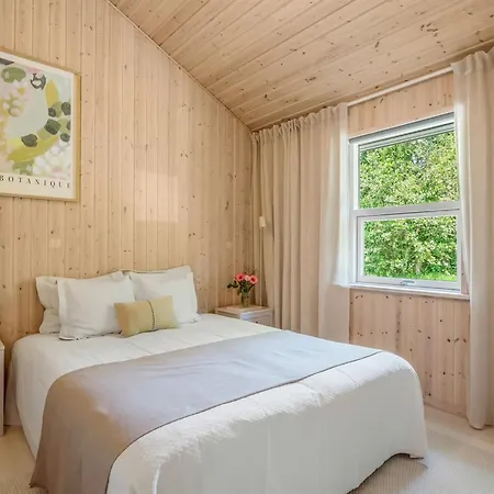 Semesterbostad Boerje - 600m From The Sea By Interhome Bøtø By
